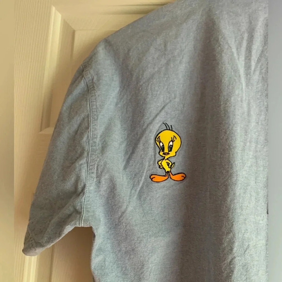 VTG Looney Tunes Women’s Button Up Denim Shirt size Small Bugs Bunny Embroidered - Picture 7 of 16